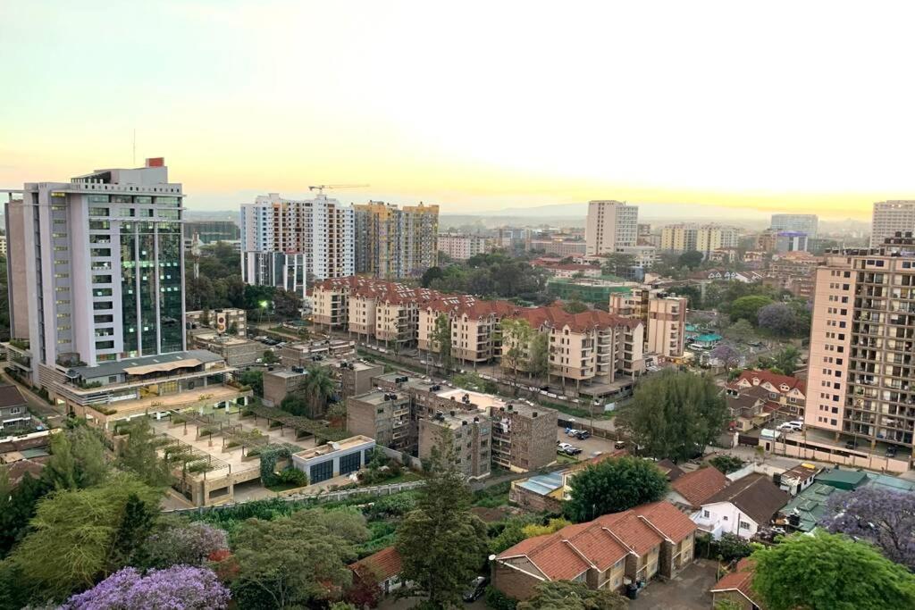 Ferienwohnung Kilimani Penthouse Nairobi Exterior foto